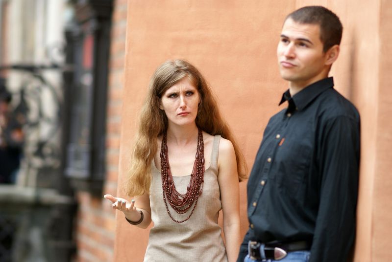 10 Subtle Ways He Acts When Attraction Is Missing